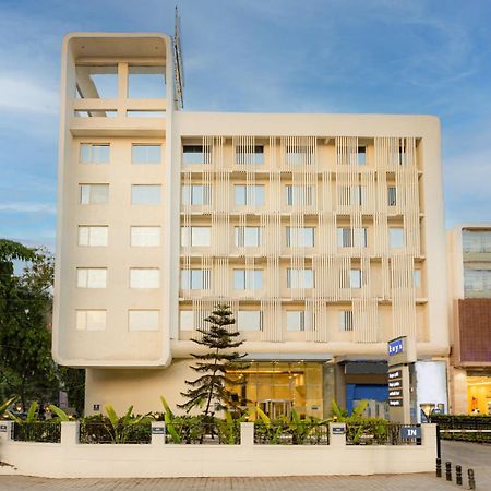 Keys Prima By Lemon Tree Hotels, Pimpri, Pune Luaran gambar