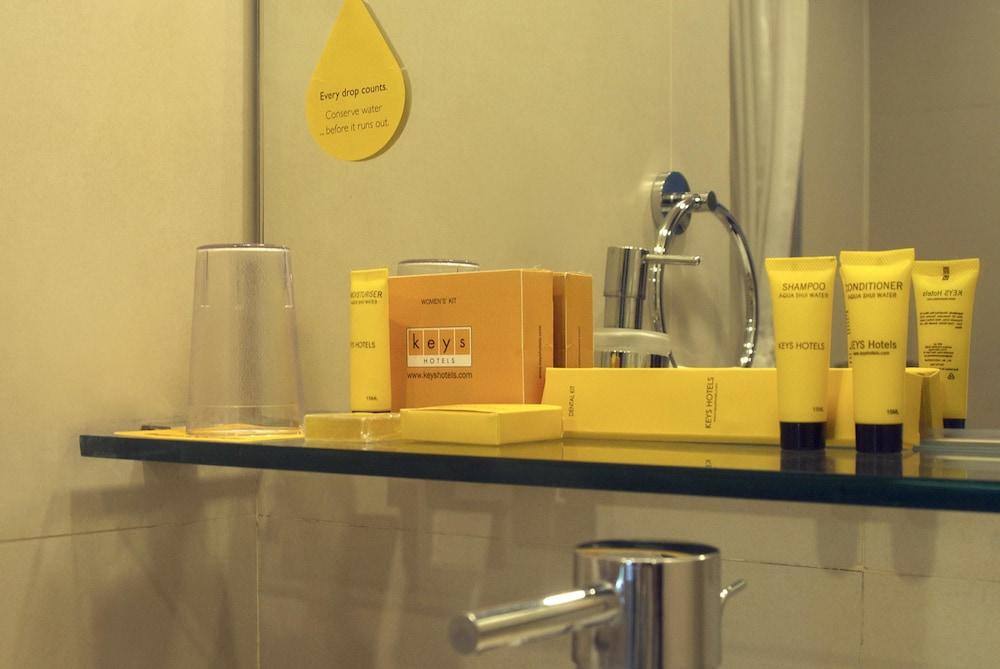 Keys Prima By Lemon Tree Hotels, Pimpri, Pune Luaran gambar