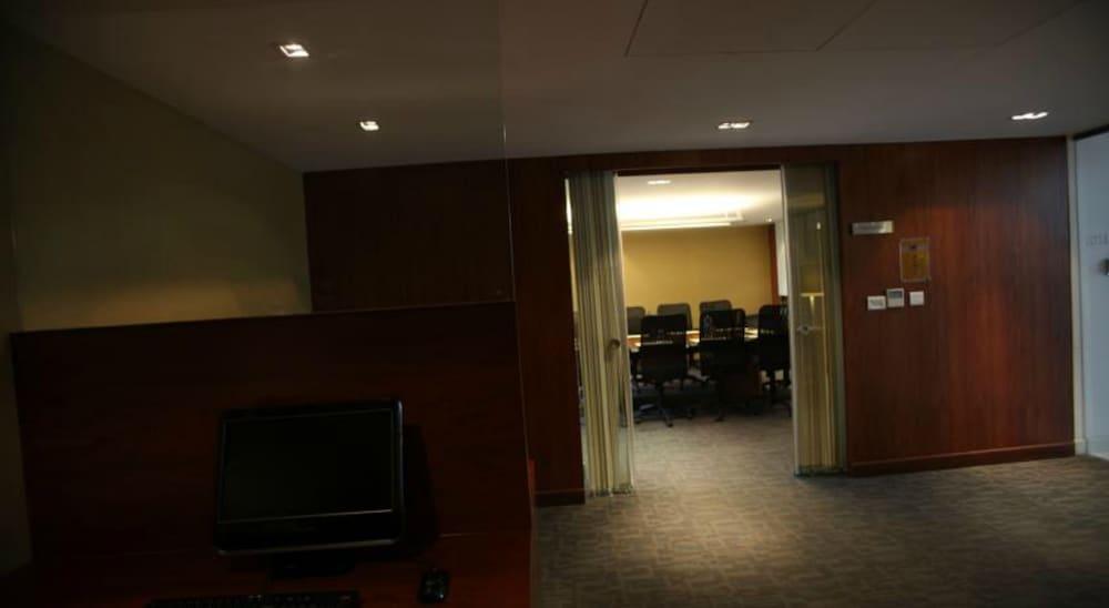 Keys Prima By Lemon Tree Hotels, Pimpri, Pune Luaran gambar