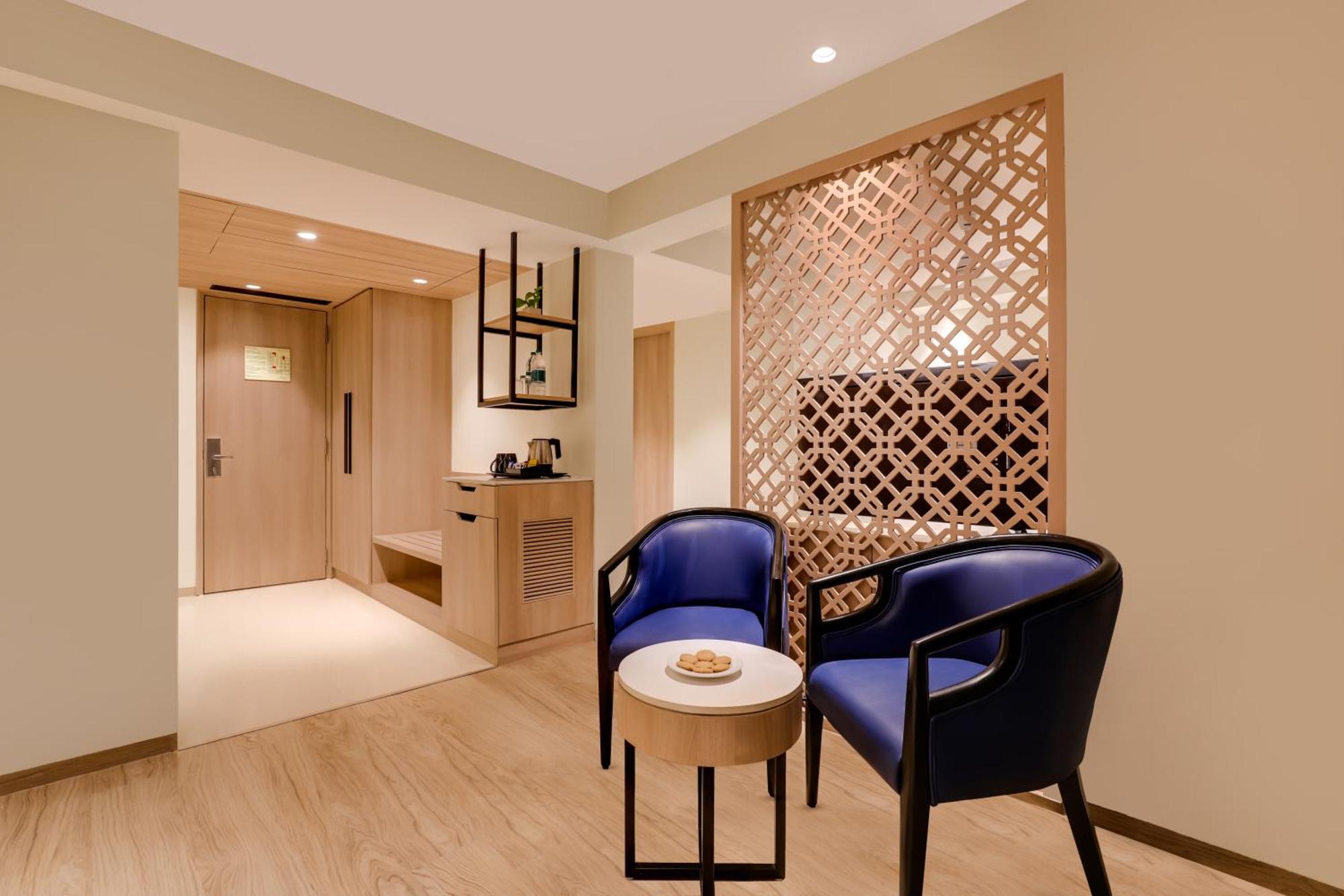 Keys Prima By Lemon Tree Hotels, Pimpri, Pune Luaran gambar