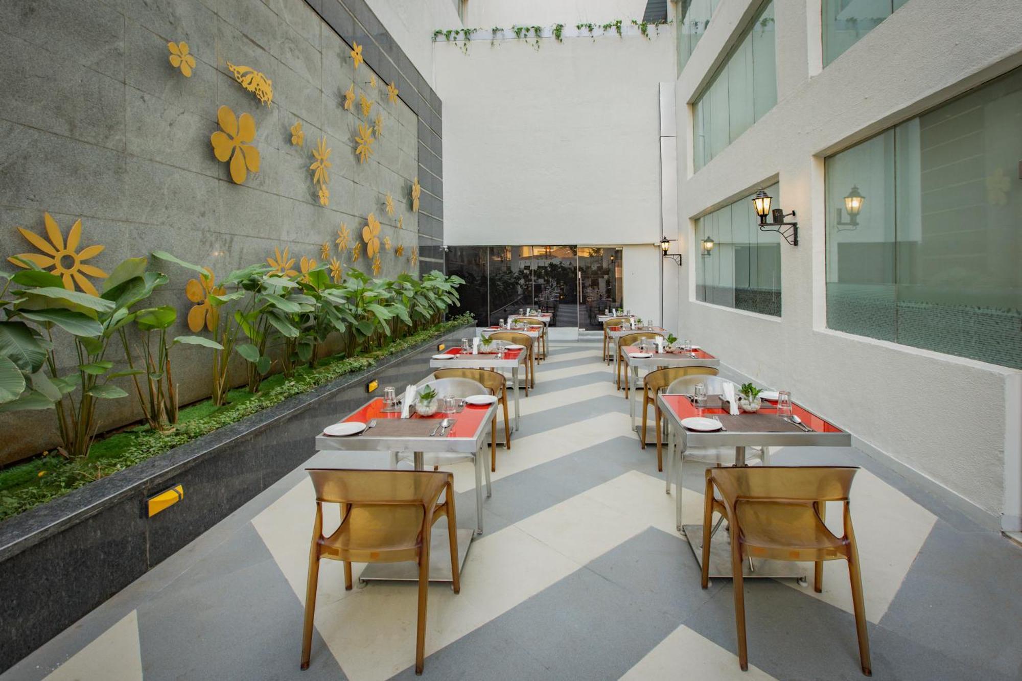 Keys Prima By Lemon Tree Hotels, Pimpri, Pune Luaran gambar