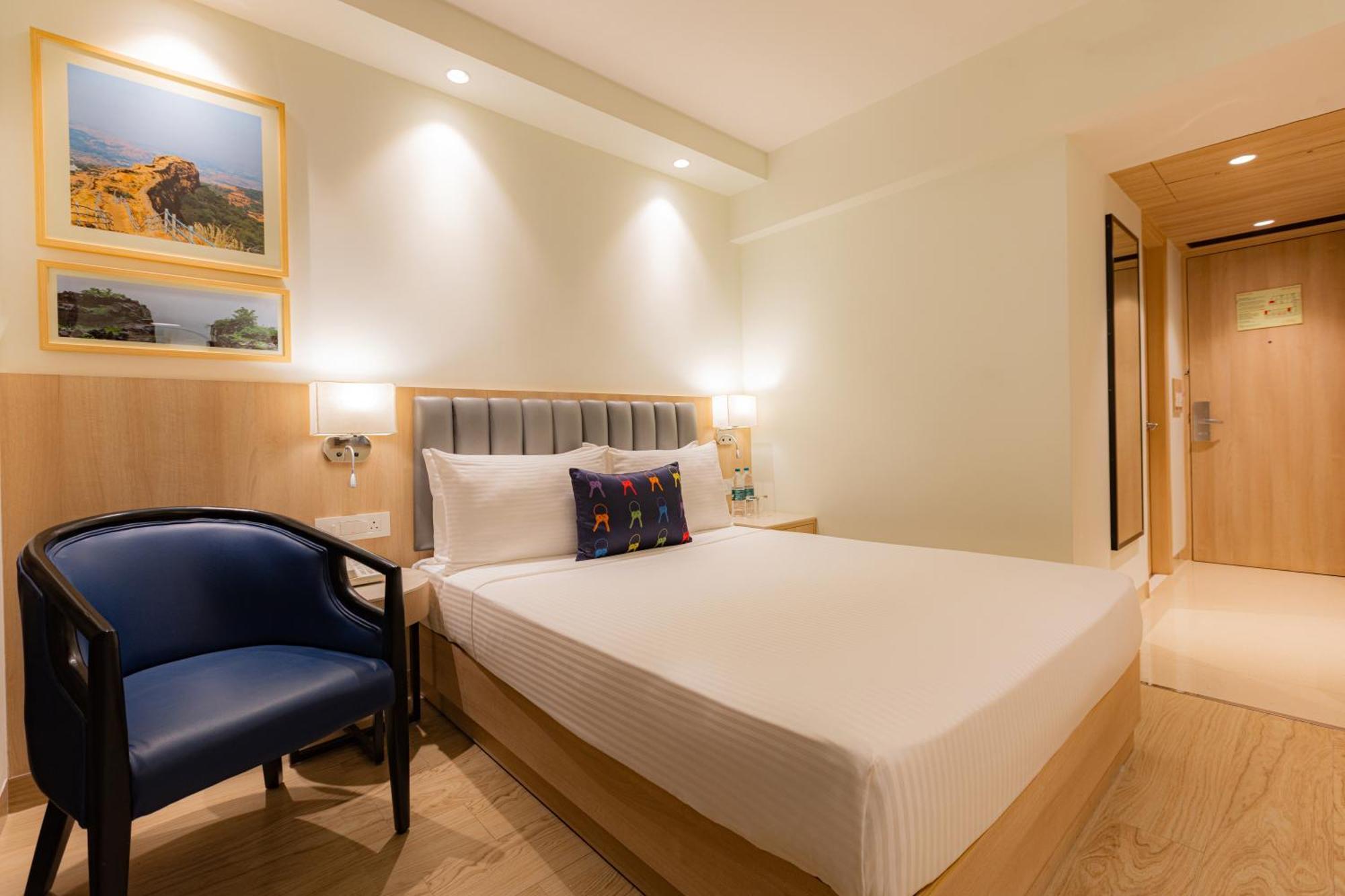 Keys Prima By Lemon Tree Hotels, Pimpri, Pune Luaran gambar